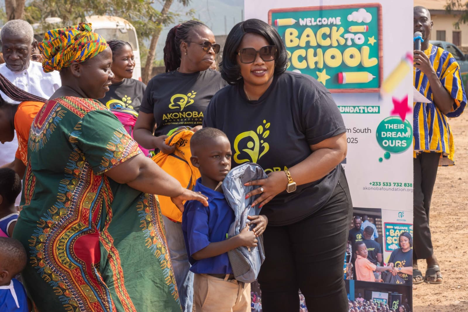 Back-to-School Donation, Nsakye — photograph 24 of 30.