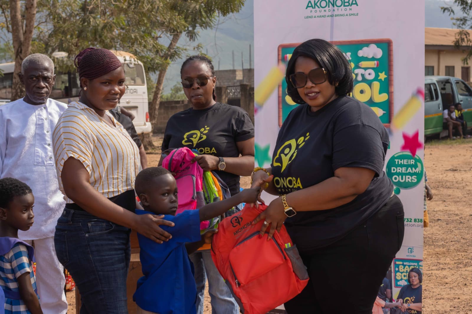 Back-to-School Donation, Nsakye — photograph 25 of 30.