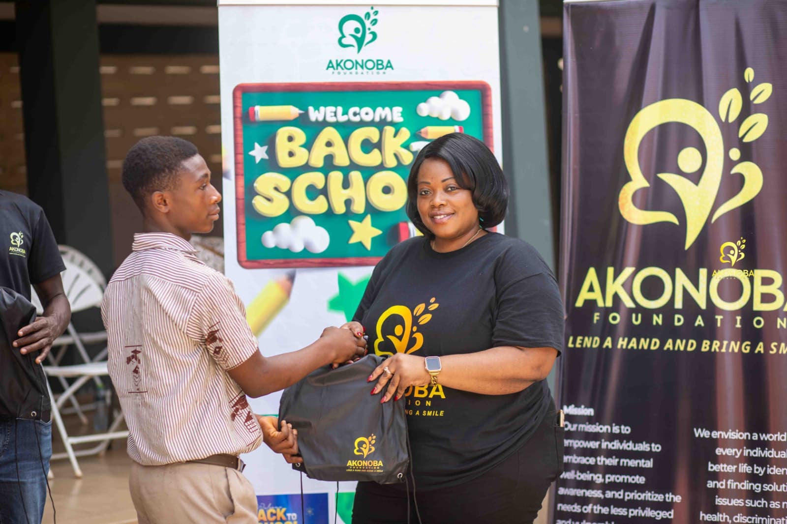 Obomeng-Kwahu Back-to-School Donation — photograph 5 of 30.